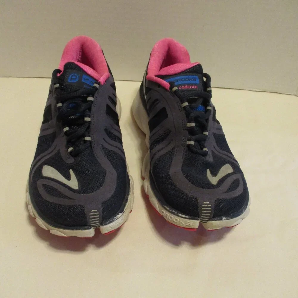 Brooks Hathaway Shoes Woman Size 9 Gray Pink Outdoor Athletic Walking Fun Shoes
